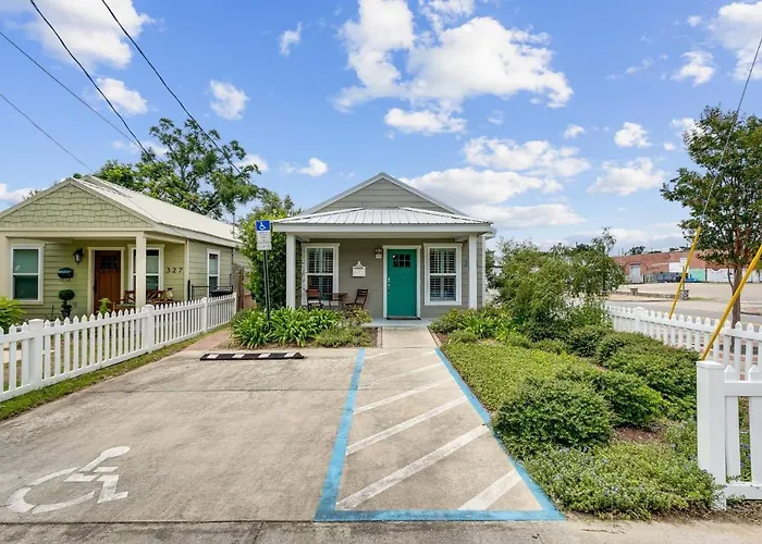 Reus Retreat Holiday home Pensacola